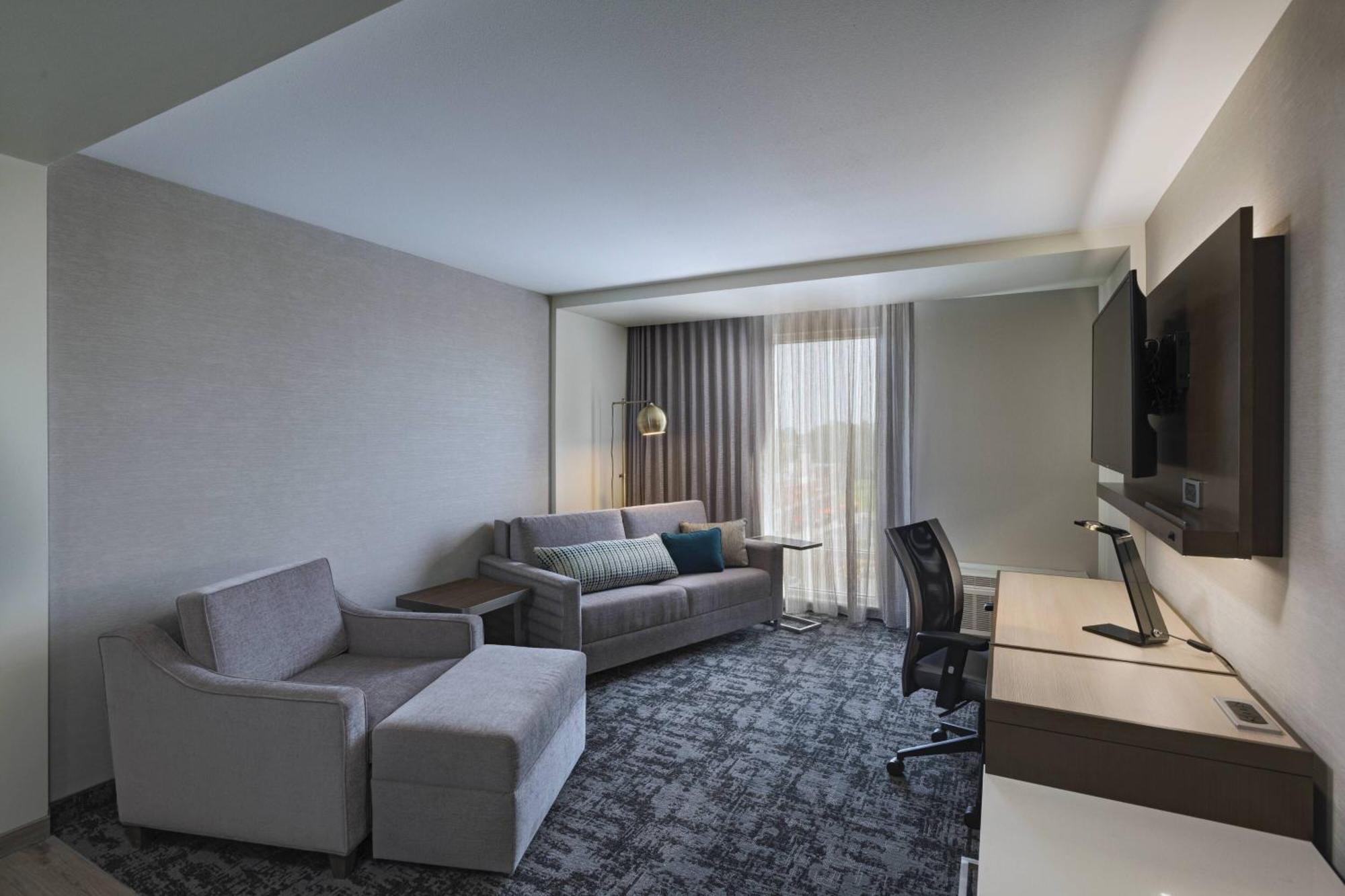 Courtyard St. Louis Brentwood Otel Richmond Heights Dış mekan fotoğraf