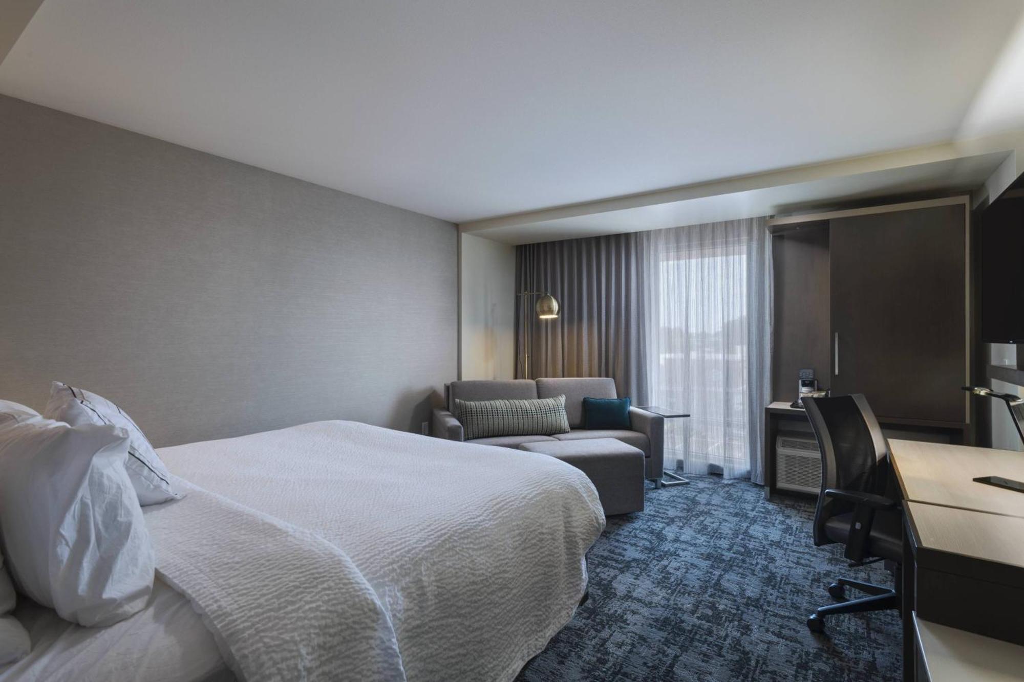 Courtyard St. Louis Brentwood Otel Richmond Heights Dış mekan fotoğraf